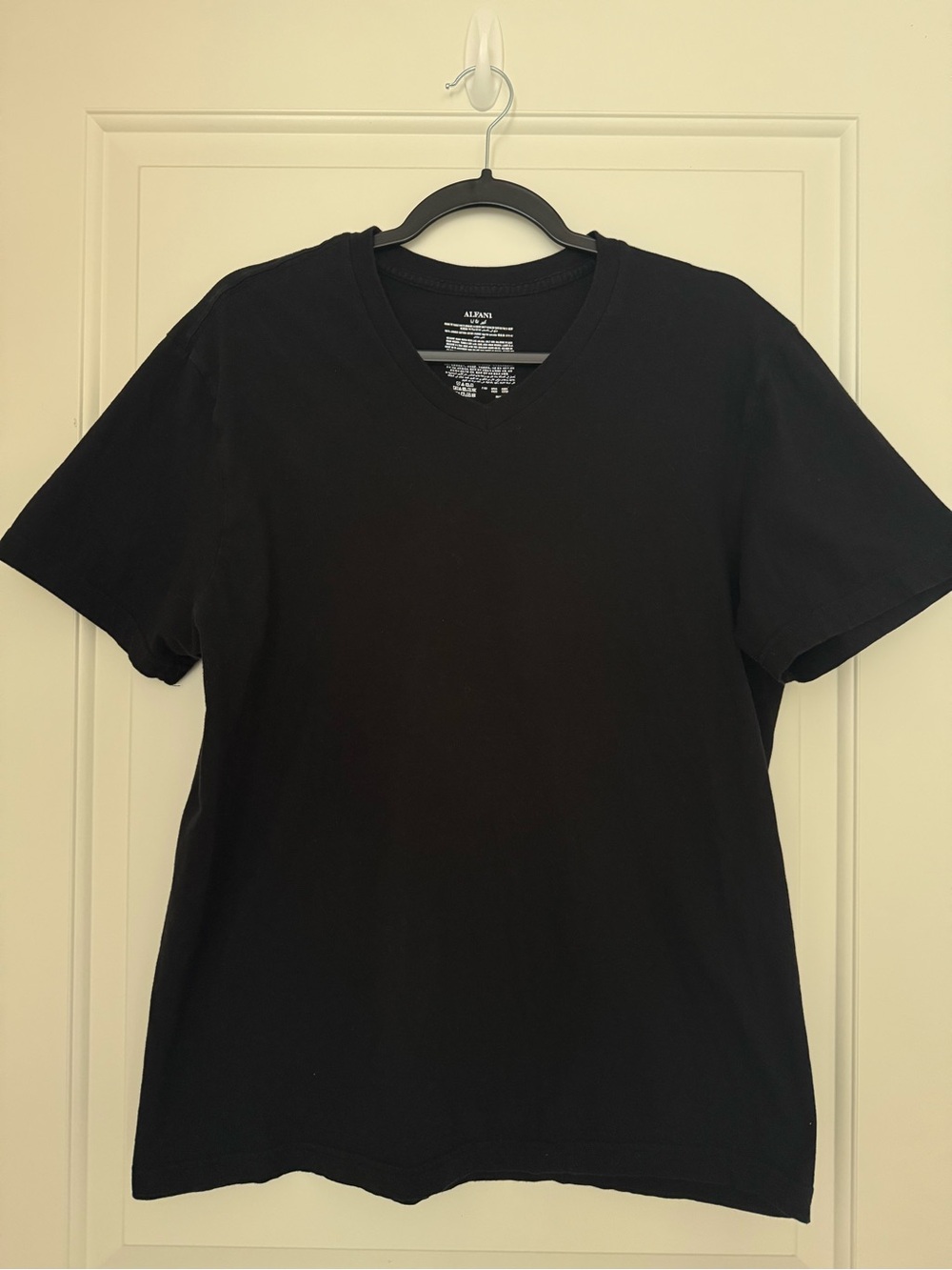 Lot of 4 Men’s Black T-Shirts Sz L - Picture 4 of 12